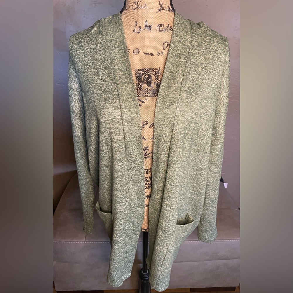 COZY Green Textured Knit Hooded Cardigan with front pockets Sz L PTP 23.5